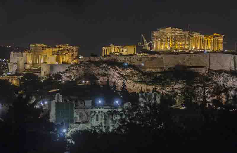 45 - Grecia - Atenas - La Acropolis - imagen nocturna